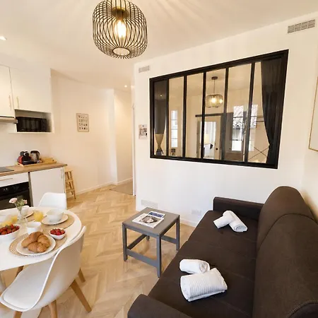 Apartment Collection Prestige, T3, 6p, Ac, Coeur Vieil