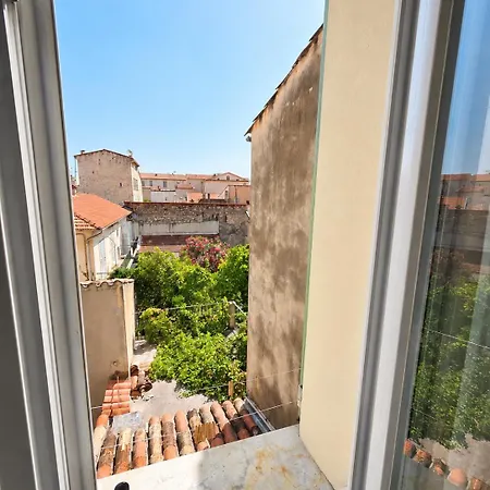 Collection Prestige, T3, 6p, Ac, Coeur Vieil Apartment Antibes